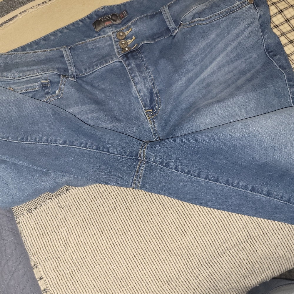 Torrid Super Soft - Picture 4 of 6